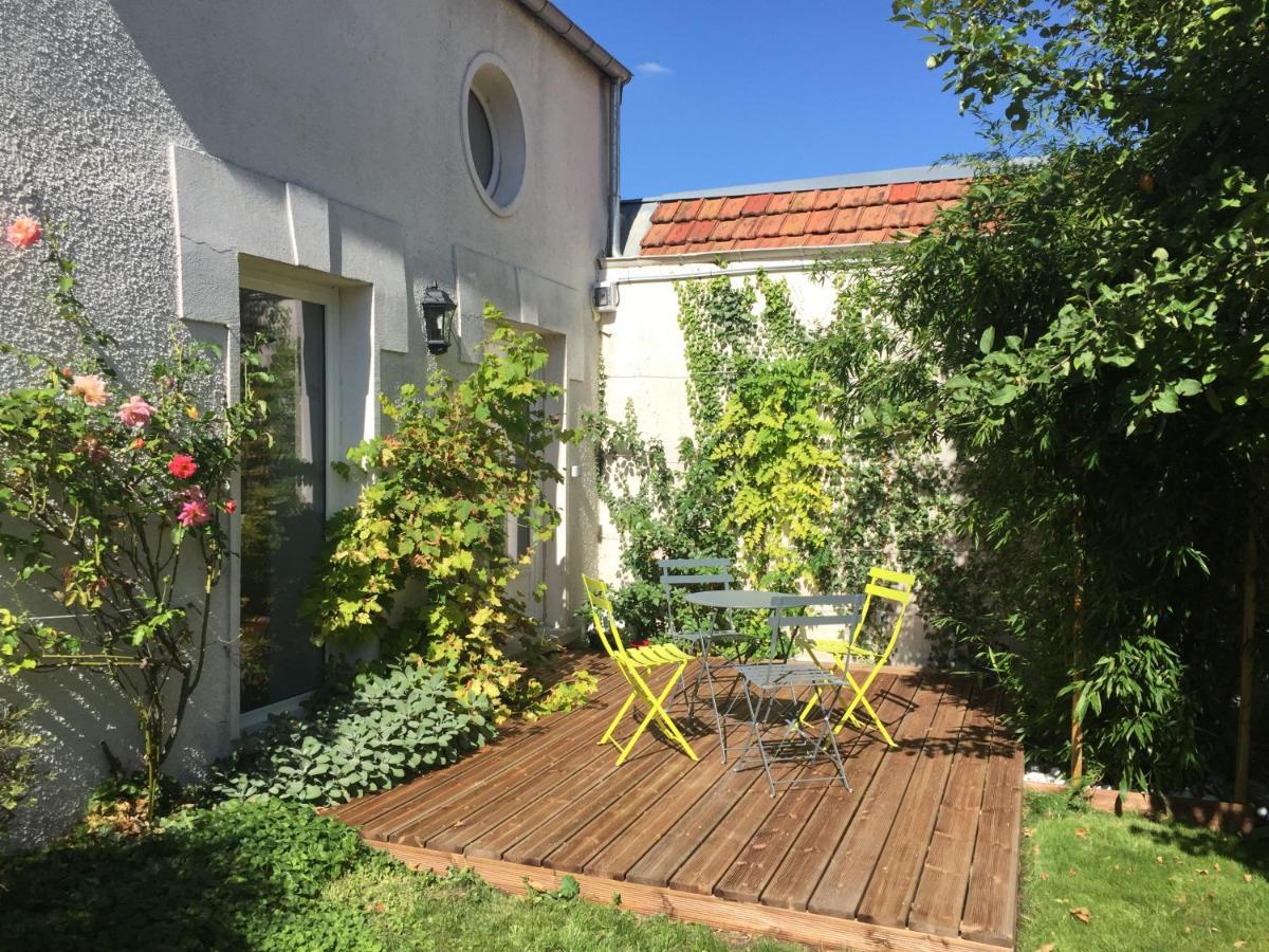 Les Gites Du Clos Saint-Martin Maule Εξωτερικό φωτογραφία
