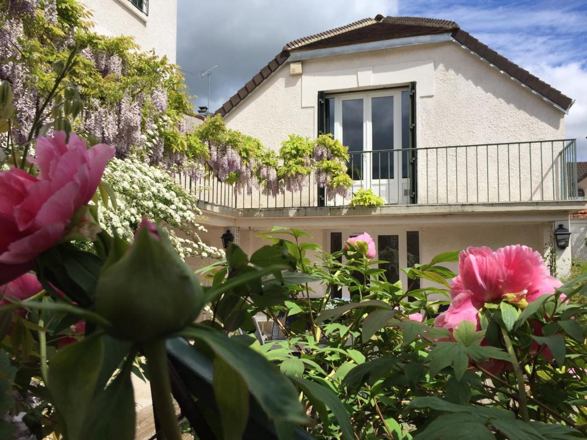 Les Gites Du Clos Saint-Martin Maule Εξωτερικό φωτογραφία
