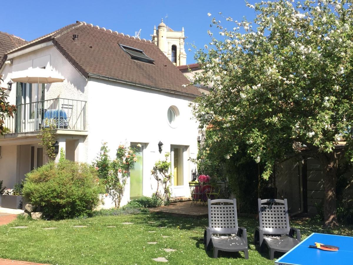 Les Gites Du Clos Saint-Martin Maule Εξωτερικό φωτογραφία